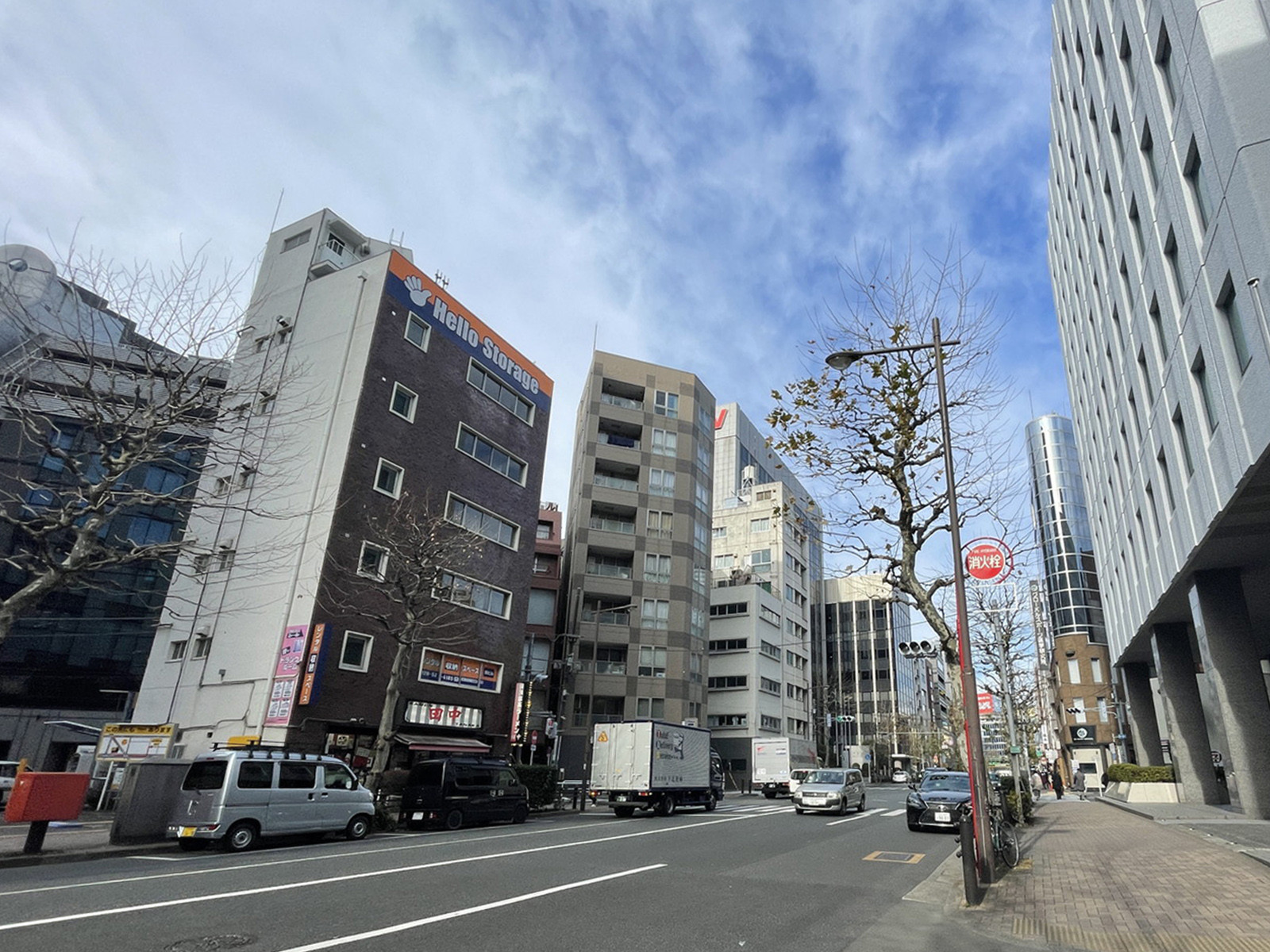 千代田第一ビル前面の通り