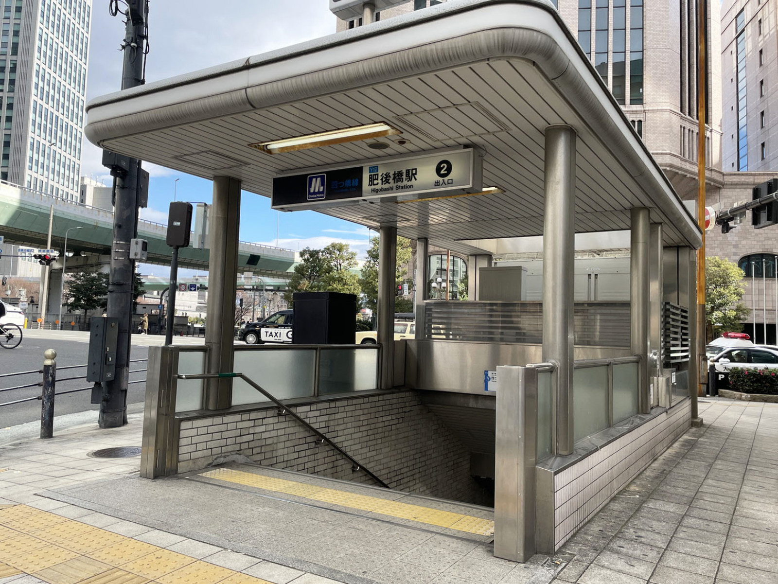 最寄りの「肥後橋駅」