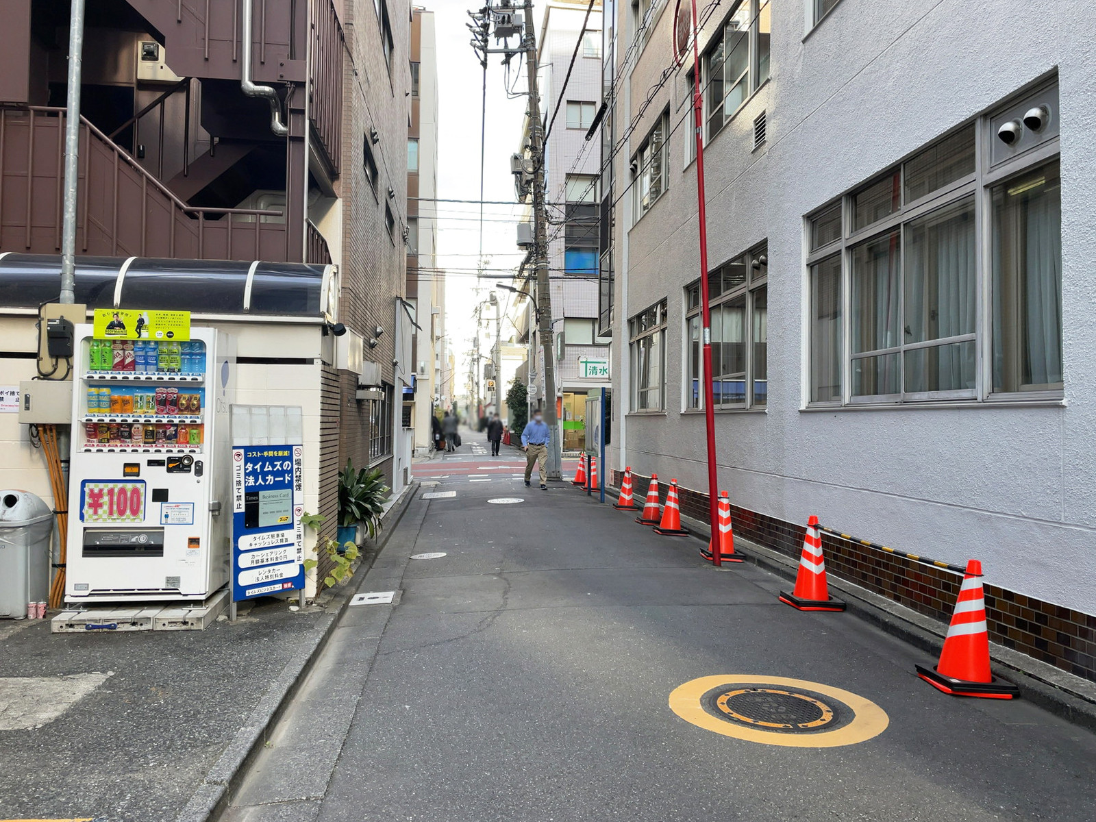 VORT芝大門3前面の通り