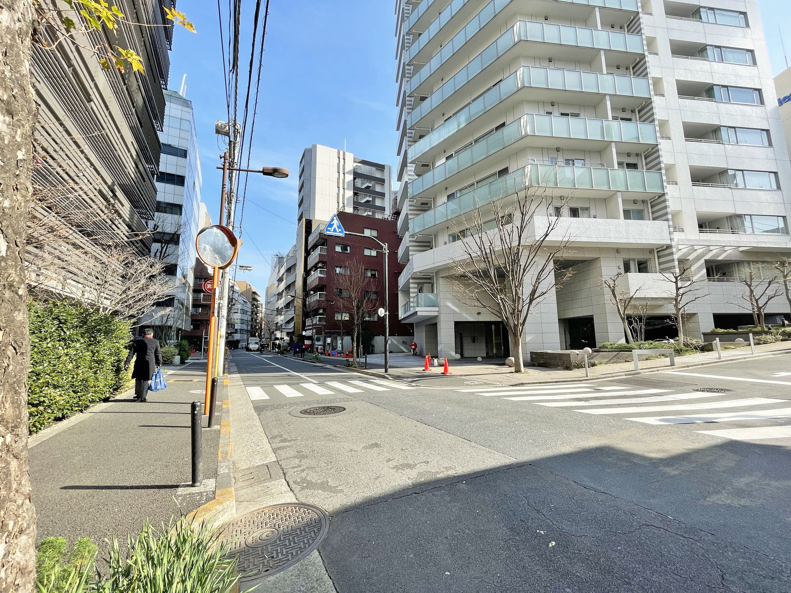 一番町Mビル前面の通り