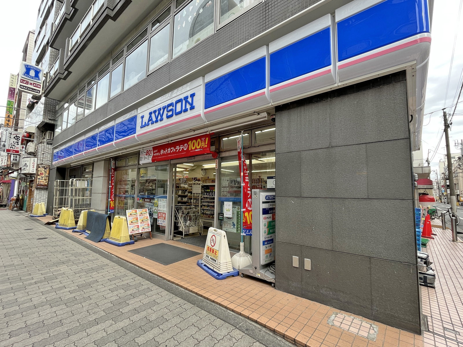 徒歩2分のローソン錦糸町北口店