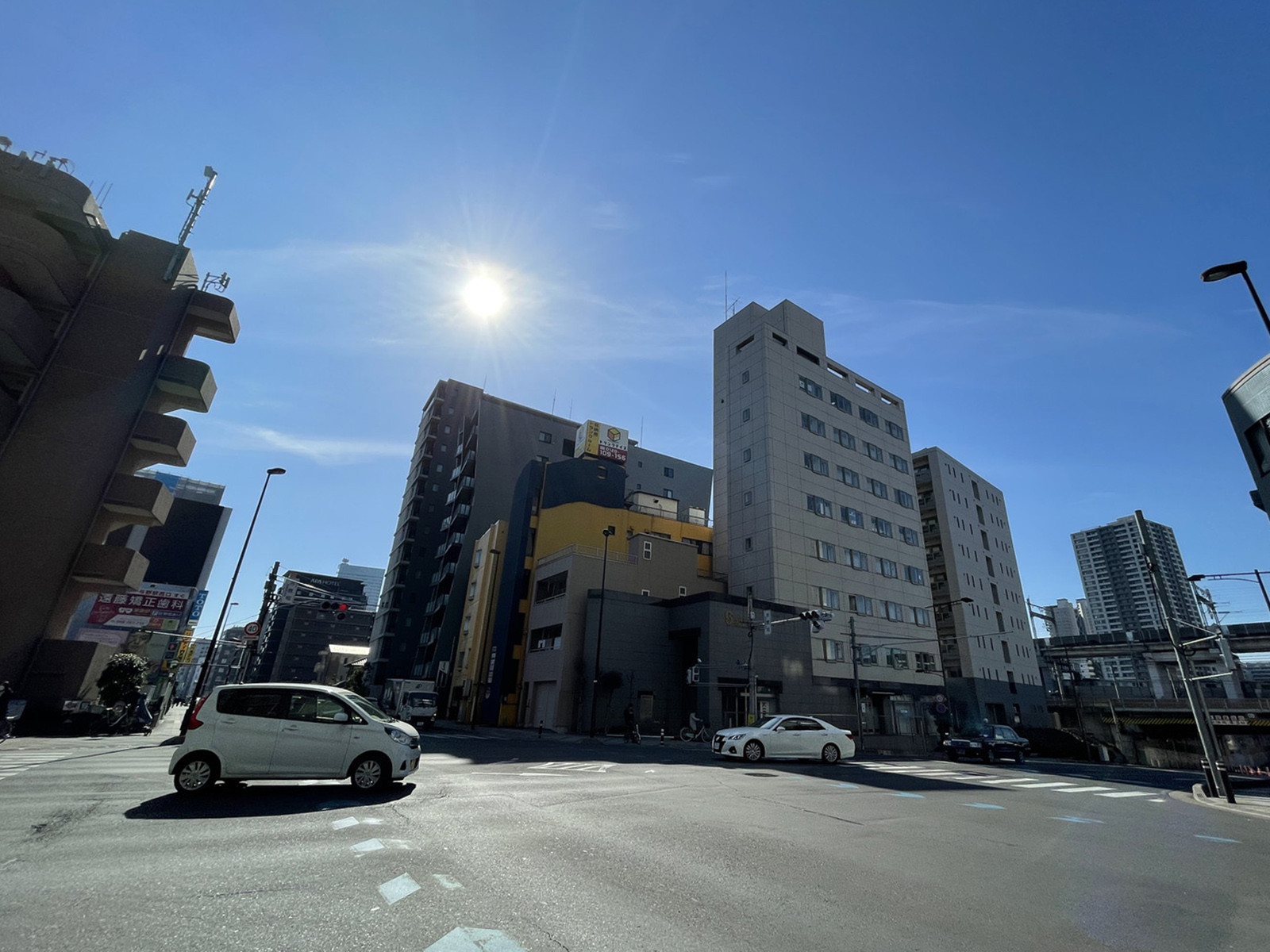 付近の吉敷町交差点