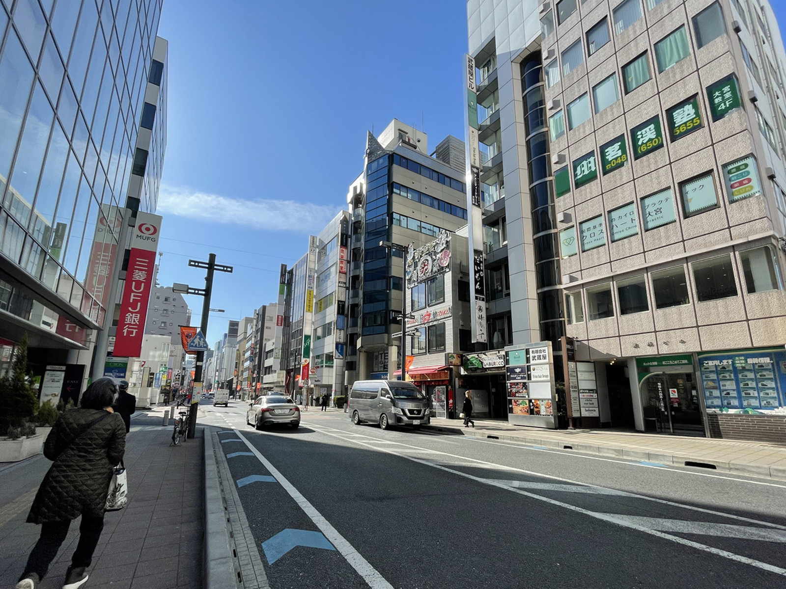 大宮仲町センタービル前面の通り
