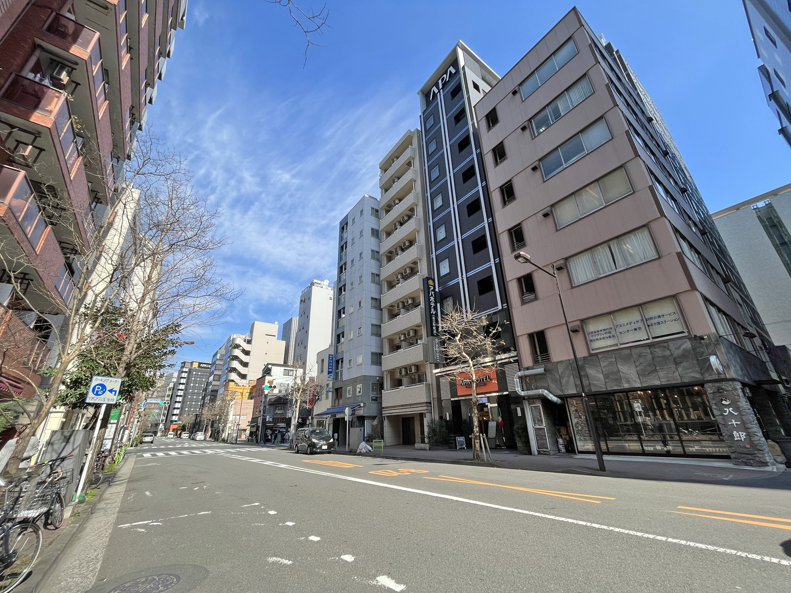 ソーエイビル前面の平成通り