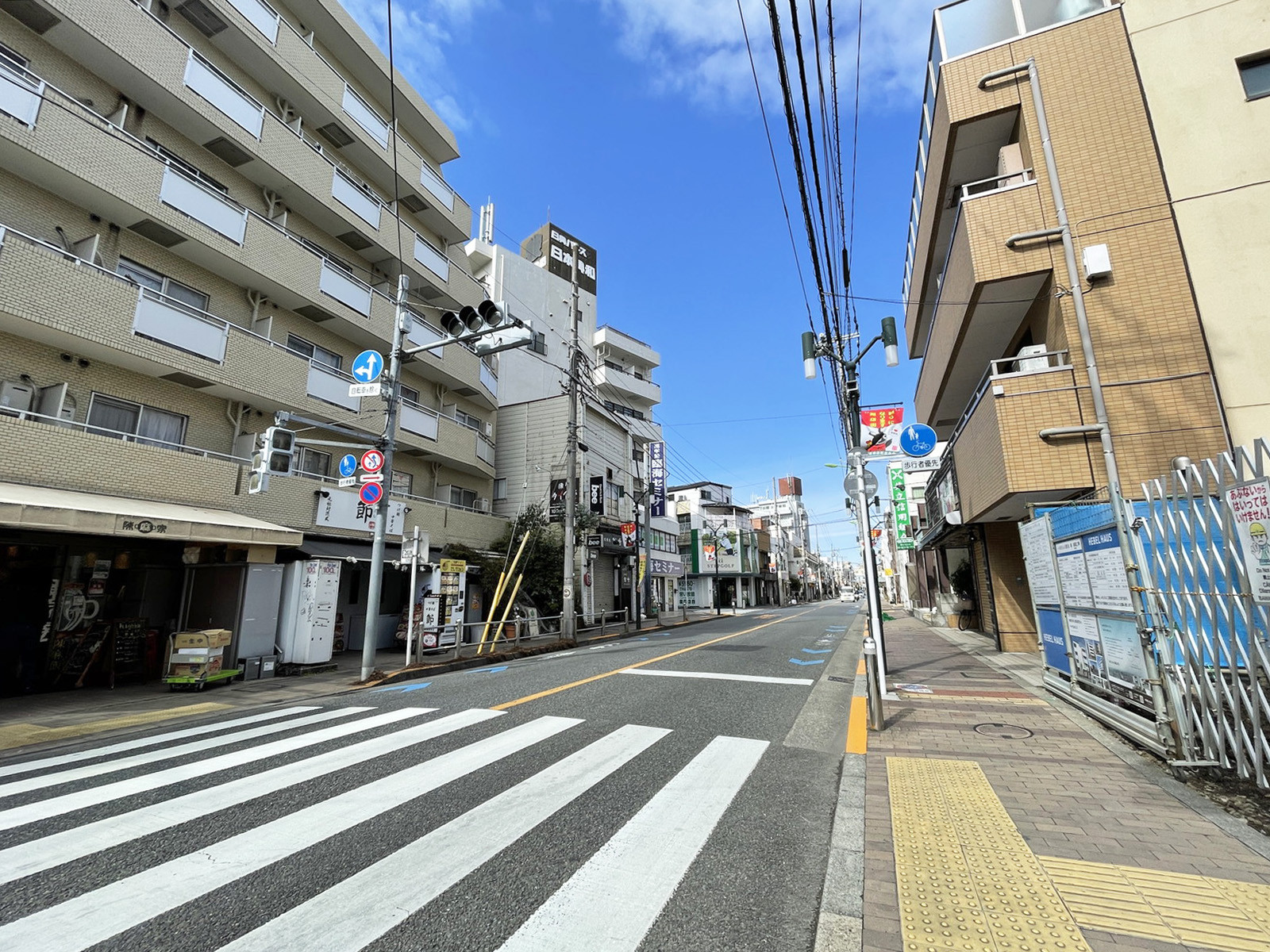 付近の用賀中町通り