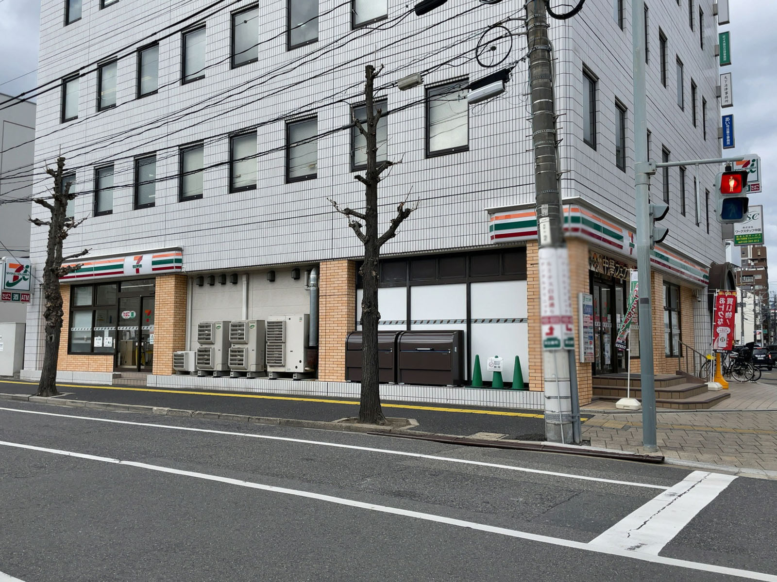 徒歩2分のセブンイレブン 広島家庭裁判所前店