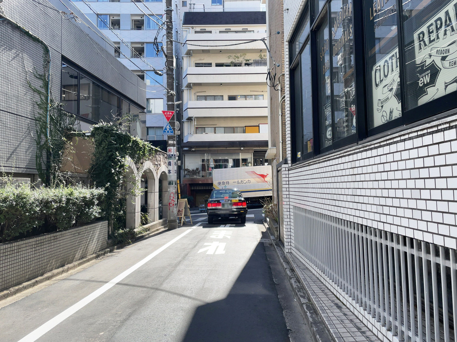 テアトル神南前面の通り