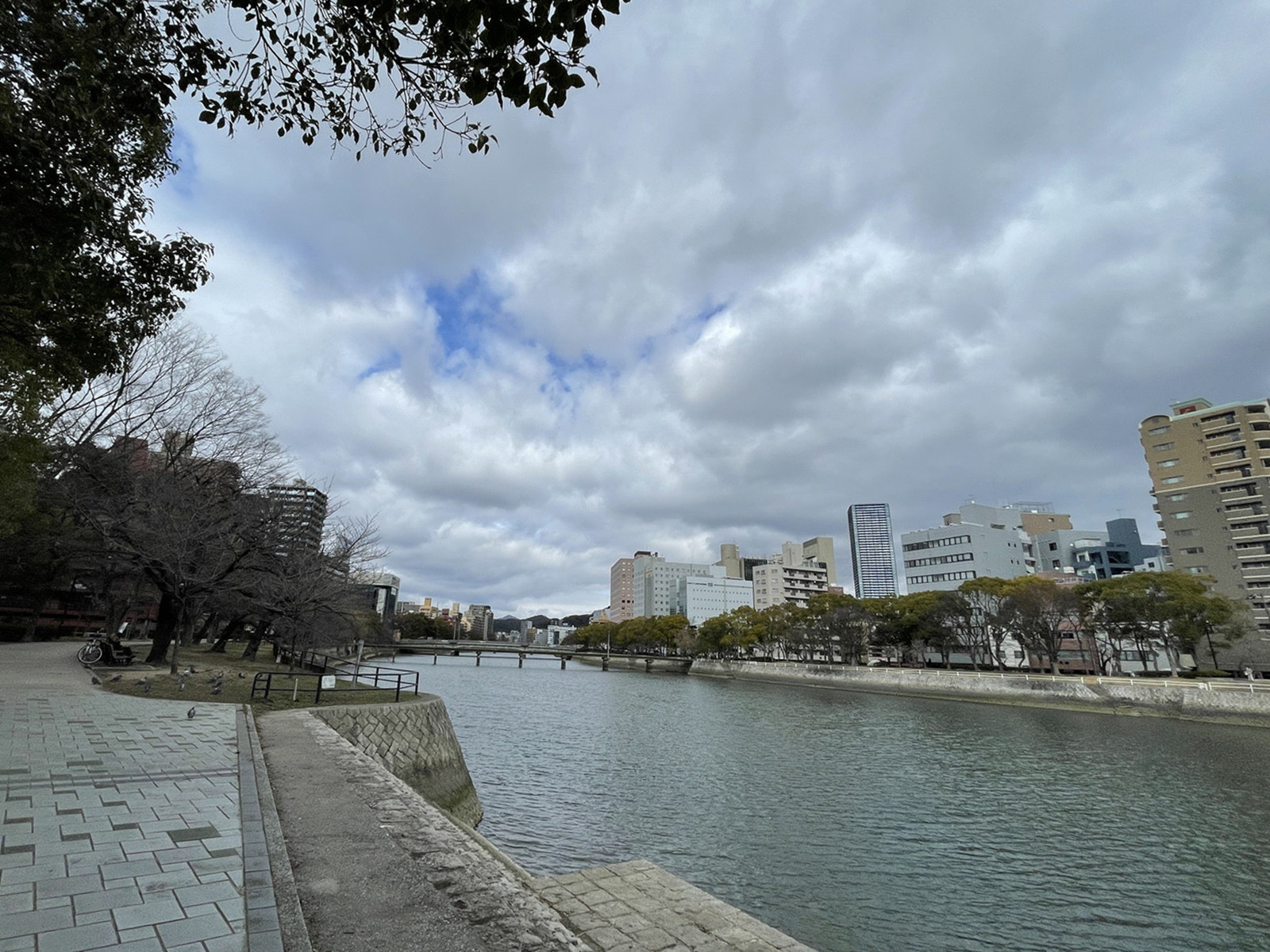 付近の京橋川