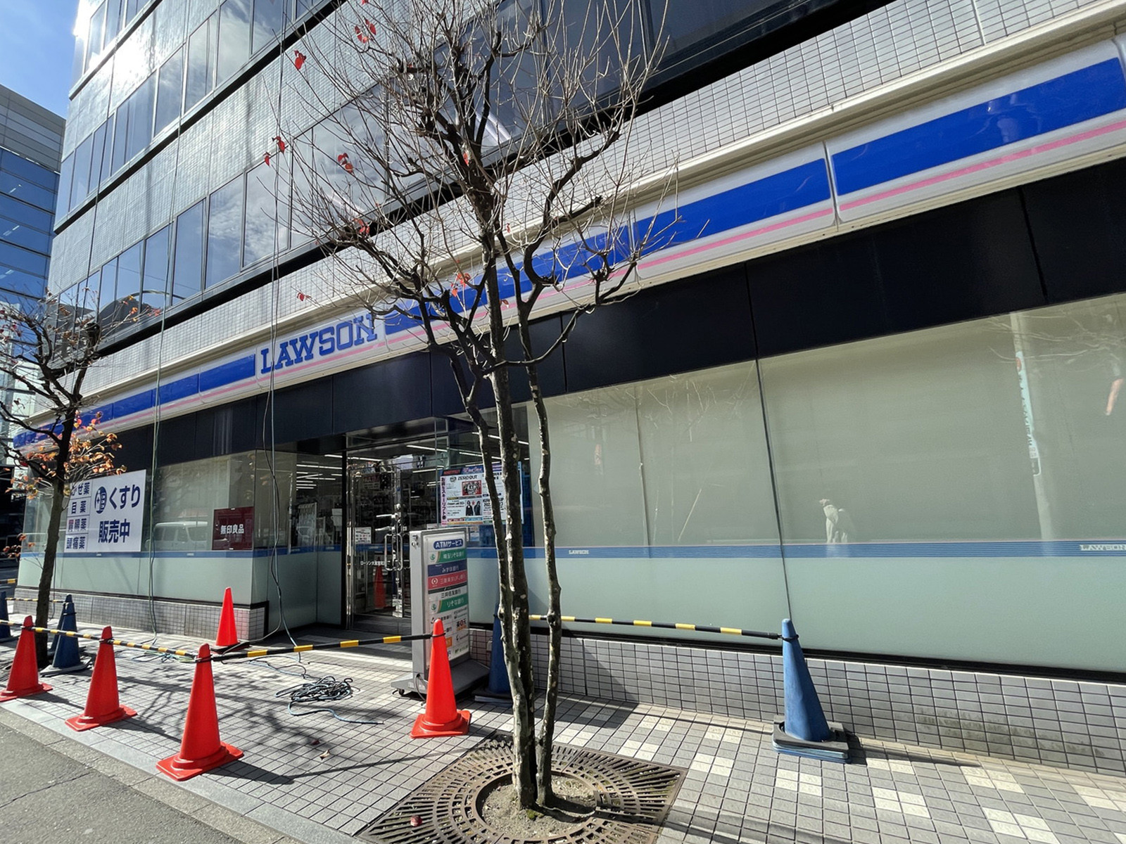 徒歩2分のローソン 大宮宮町店