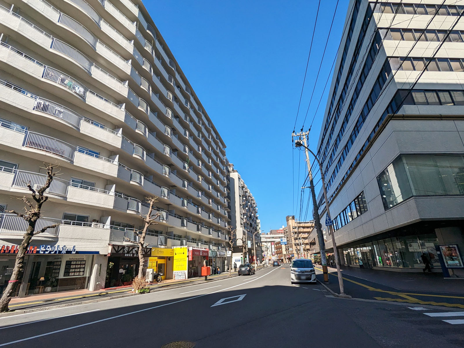 日本生命広島光町ビル前面の通り