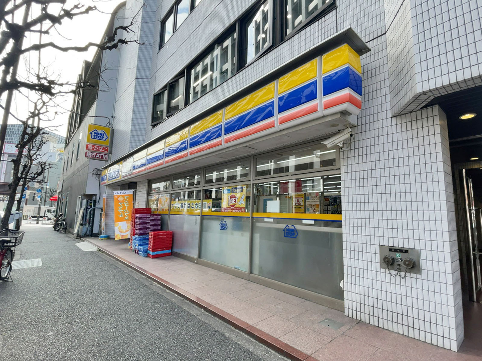徒歩2分のミニストップ 神田神保町1丁目店