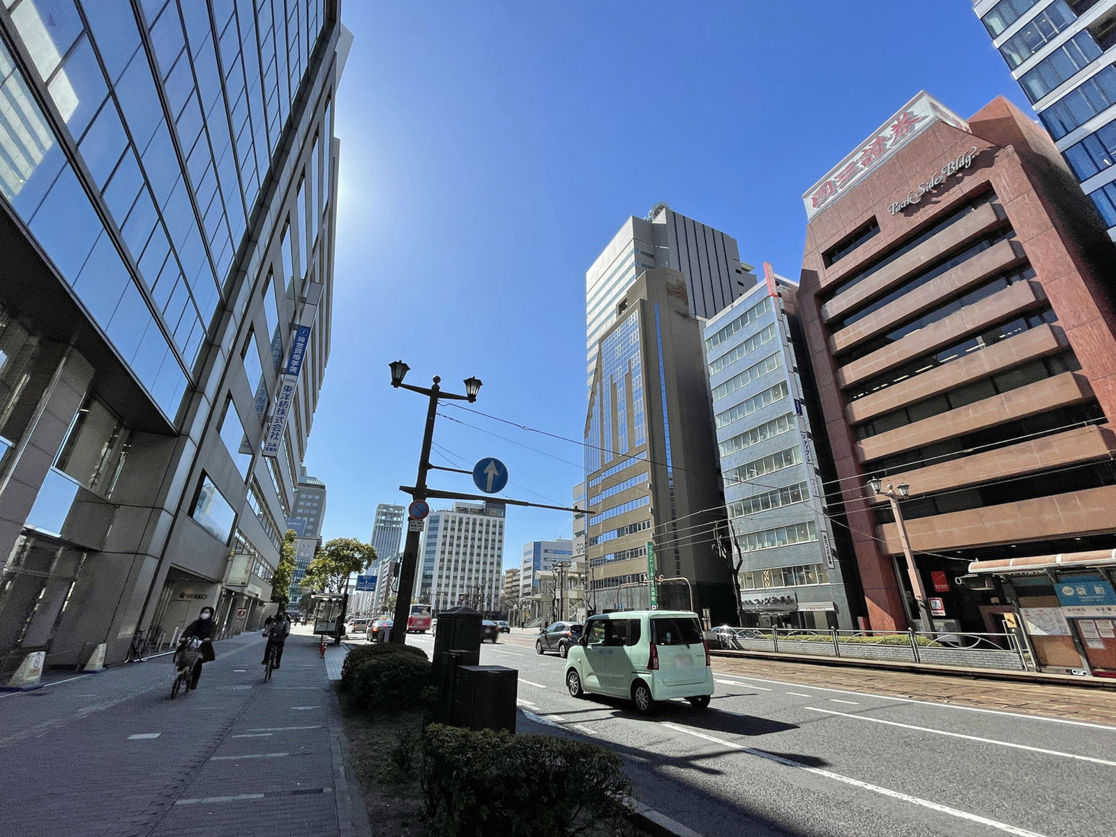 和光中町ビル前面の通り