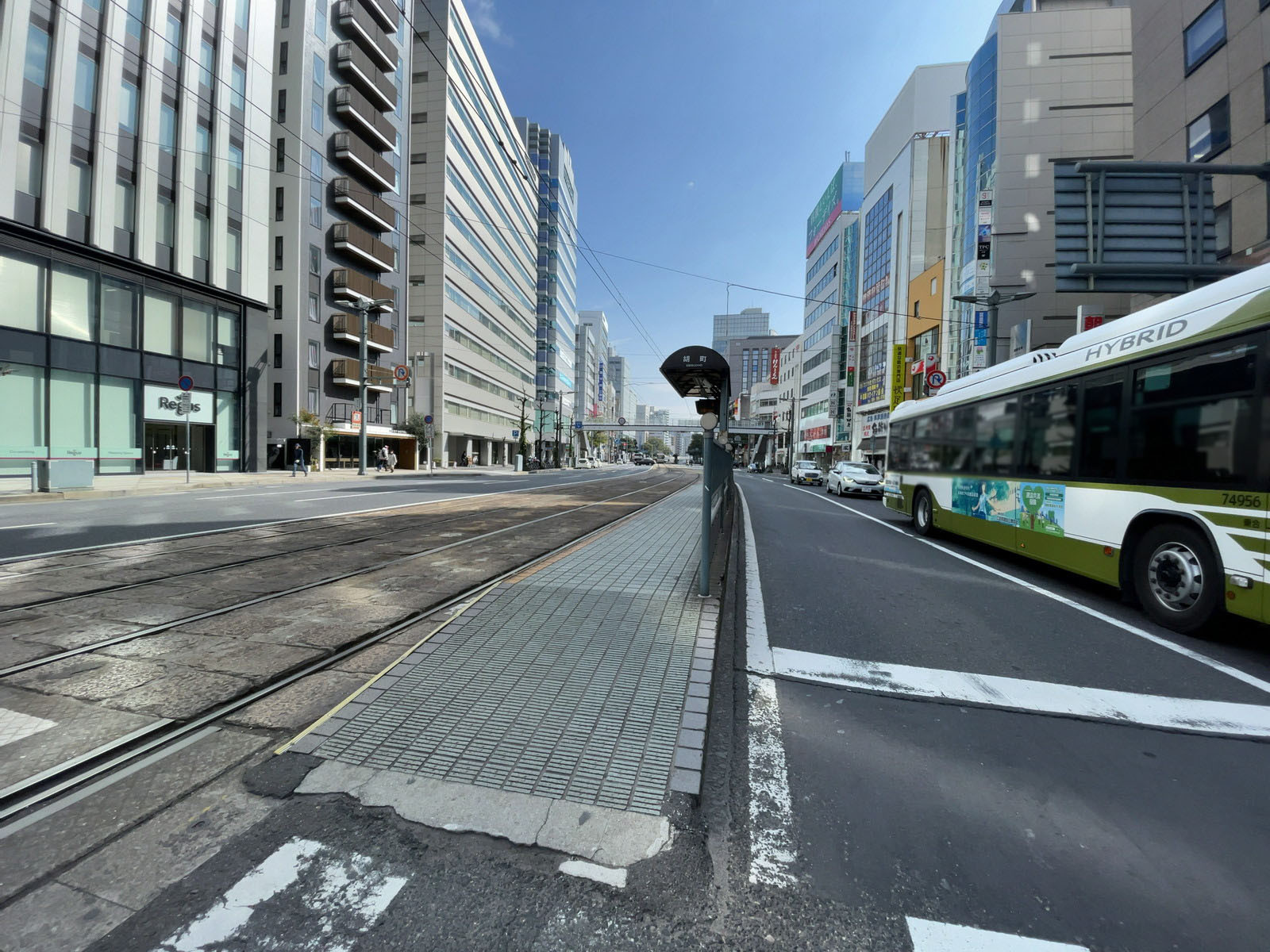 近くの「胡町駅」