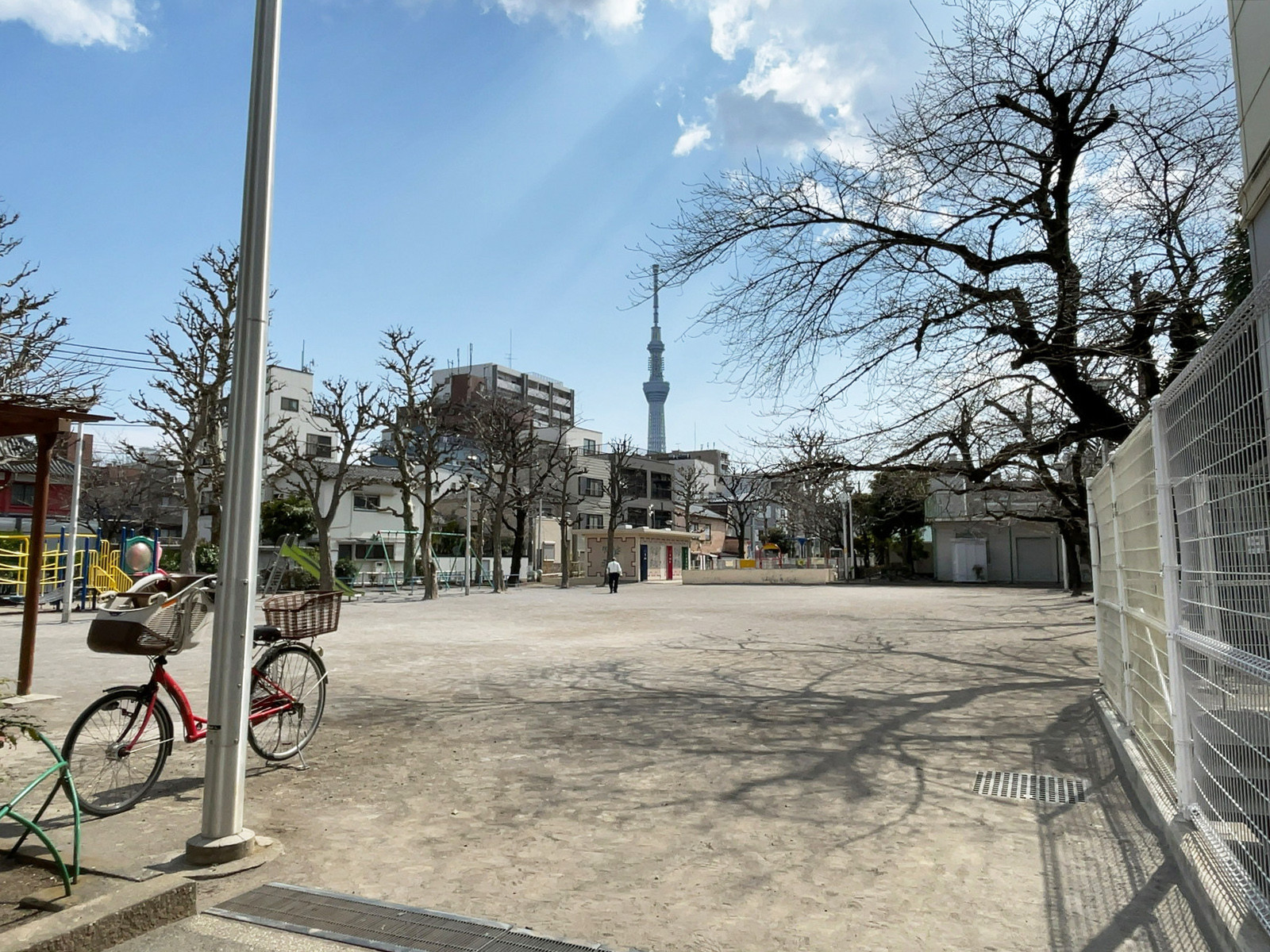 至近の石浜公園
