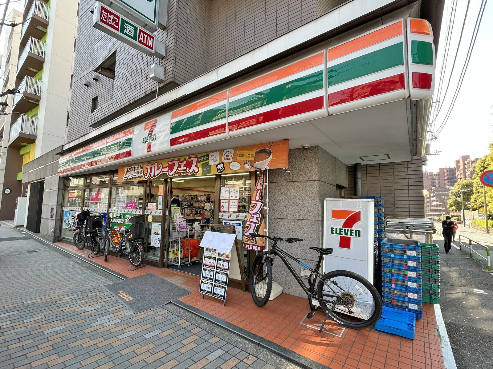 徒歩3分のセブンイレブン豊島高田二丁目店