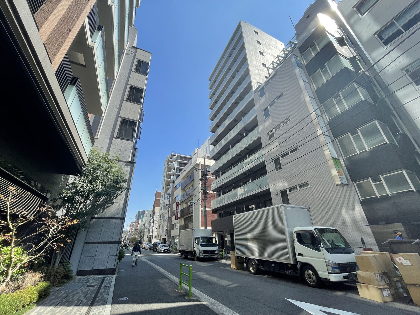 アソルティ人形町前面の通り