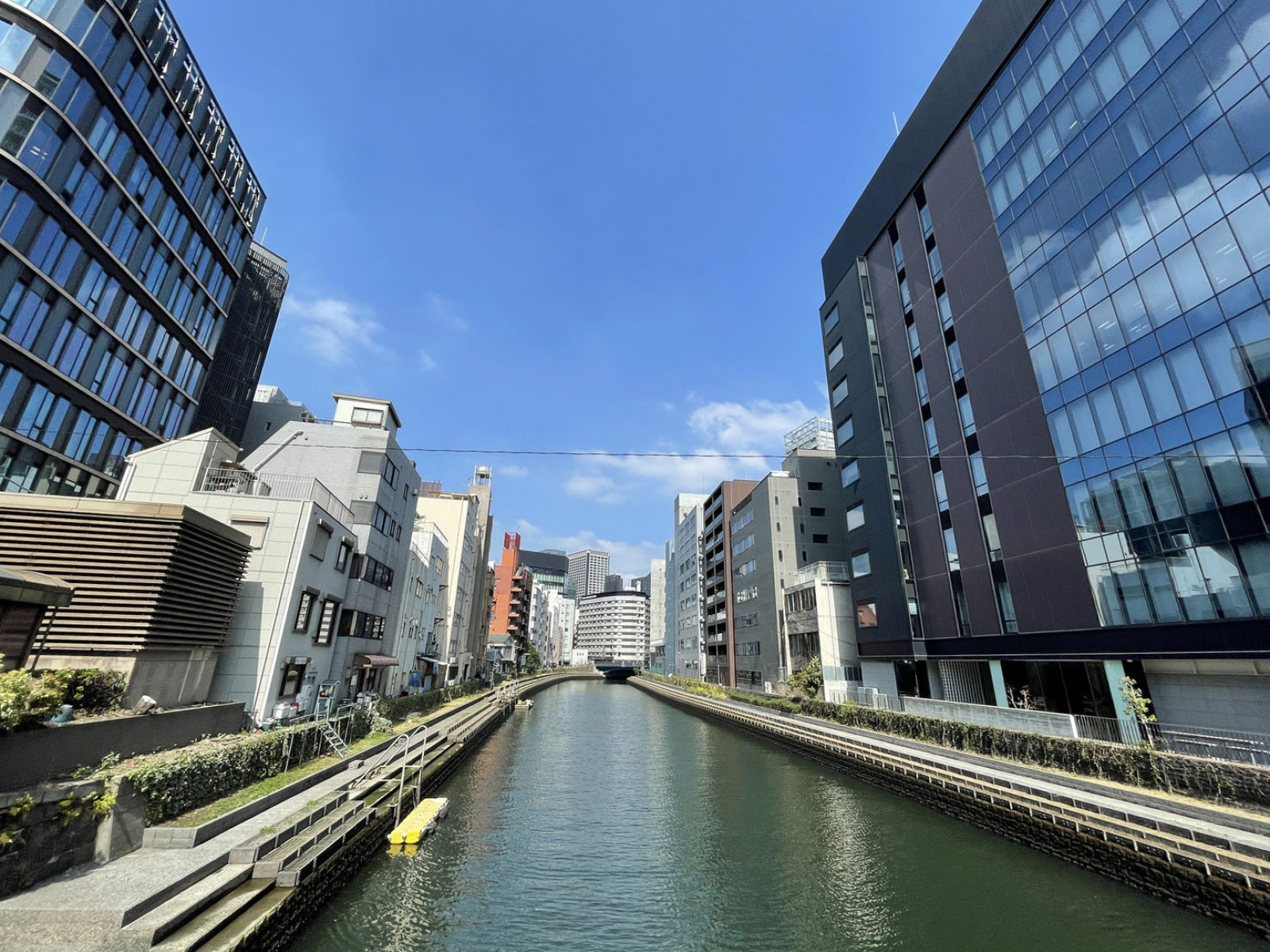 付近の亀島川