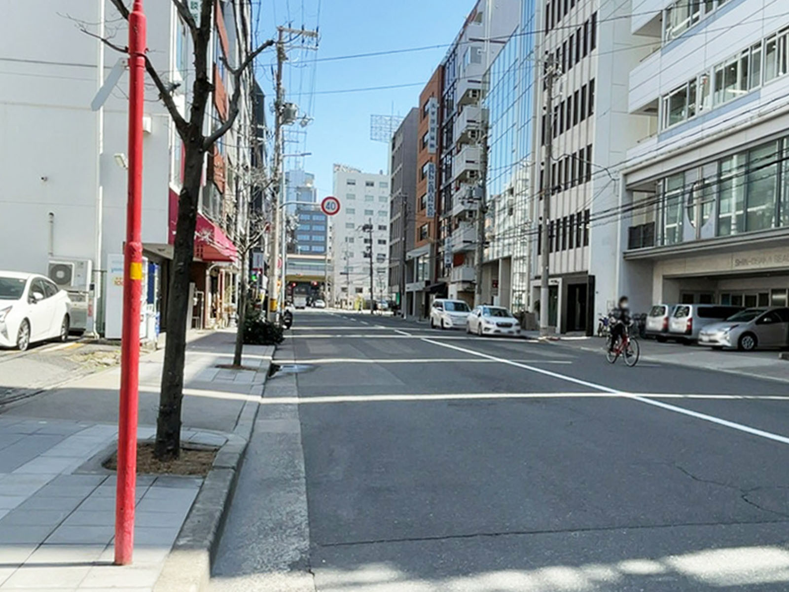 ミツフ第3ビル前面の通り