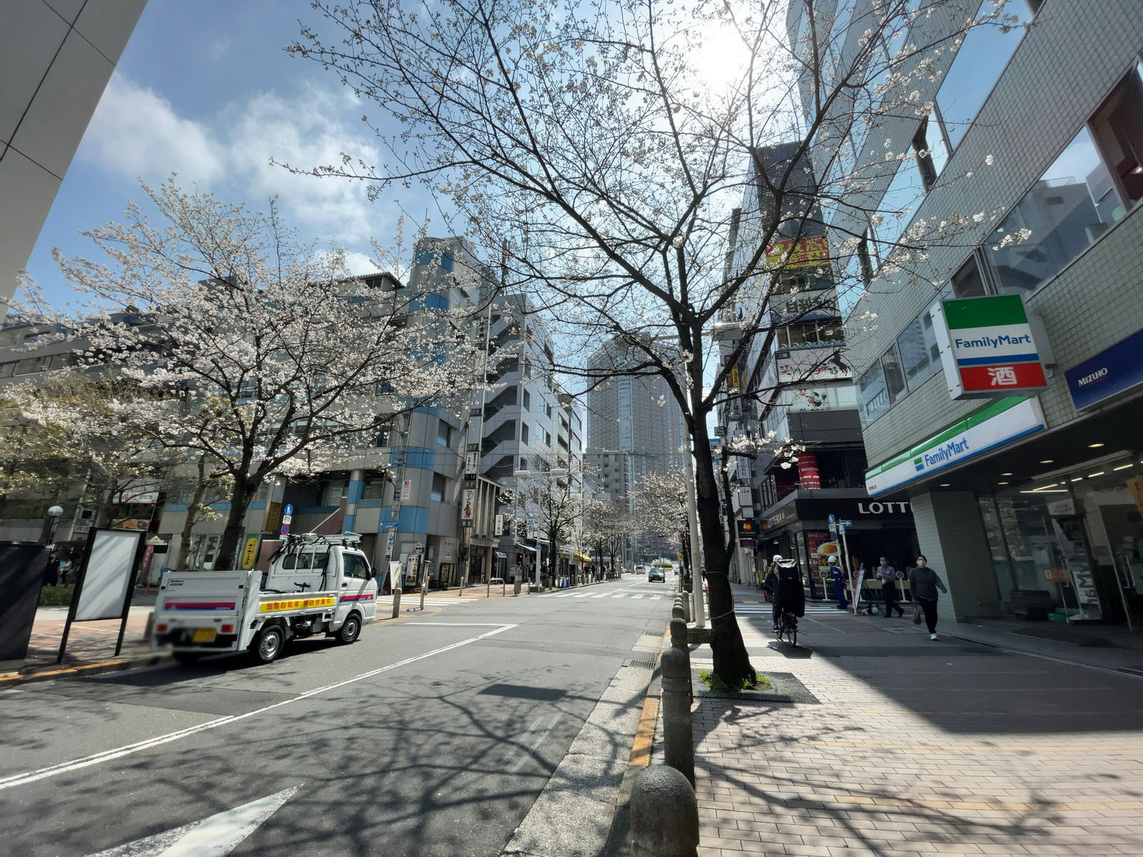 芝浦SECビル前面の通り