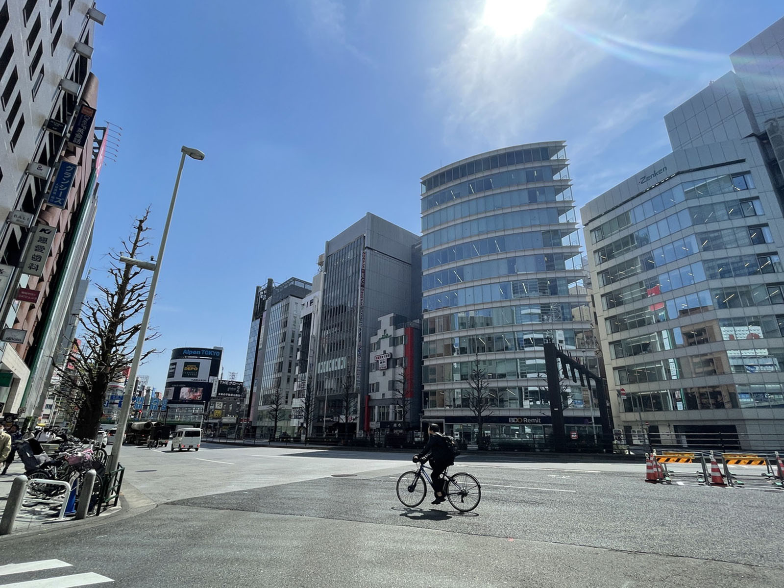付近の青梅街道