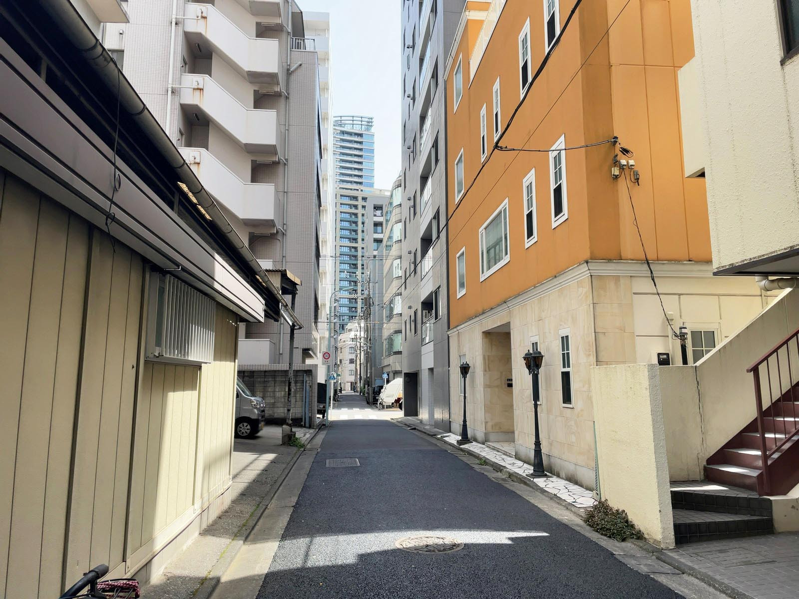 林田ビル前面の通り