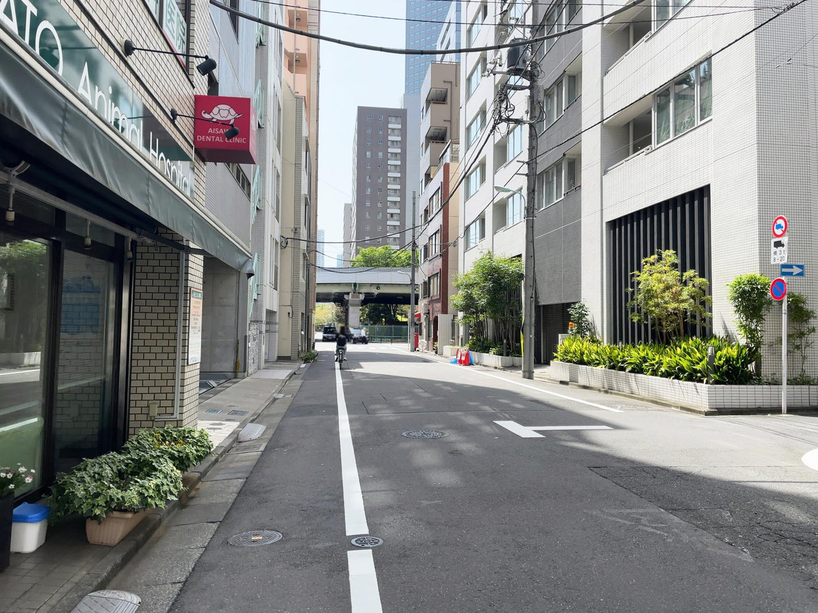 office湊前面の通り