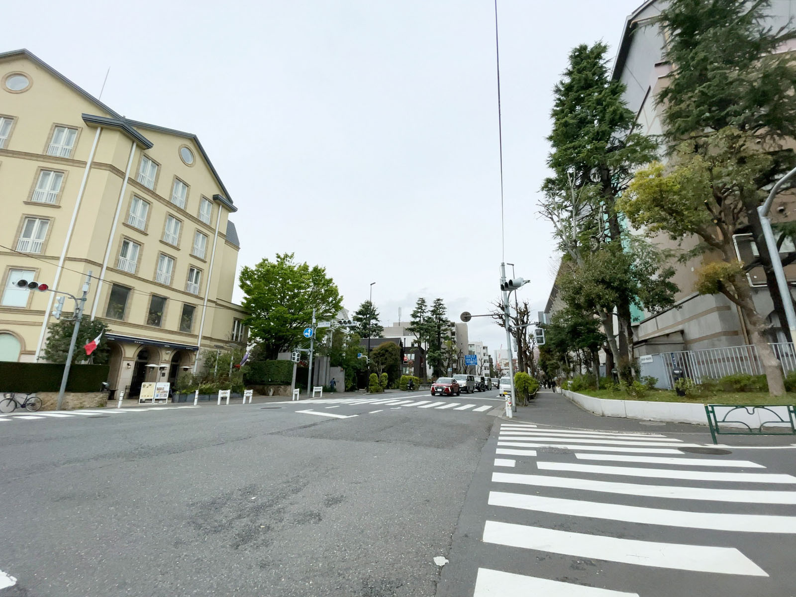 近くの旧山手通り