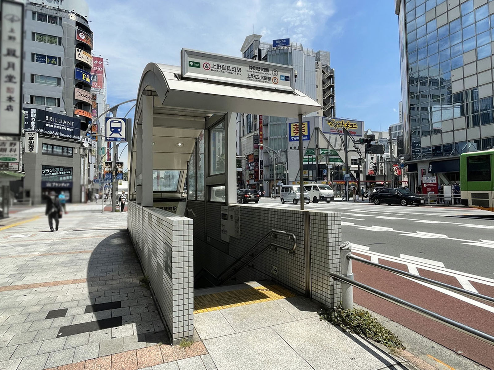 最寄りの「上野広小路駅」