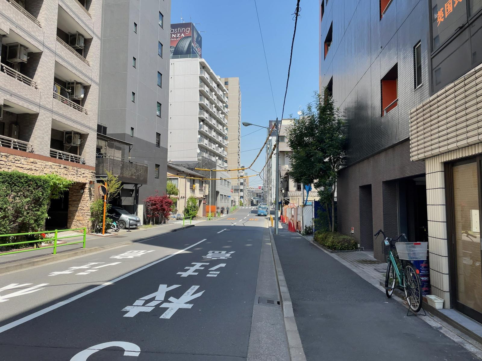 付近は閑静なエリア