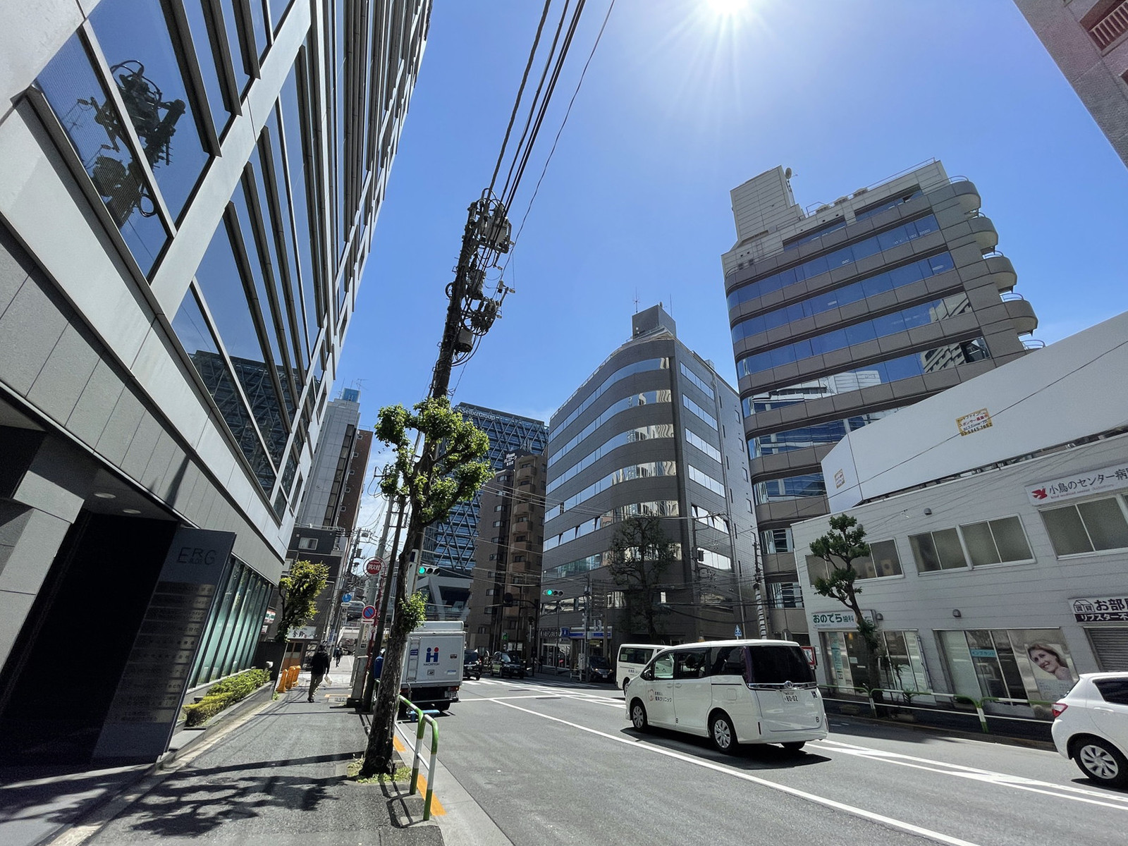 I・O・B前面の通り