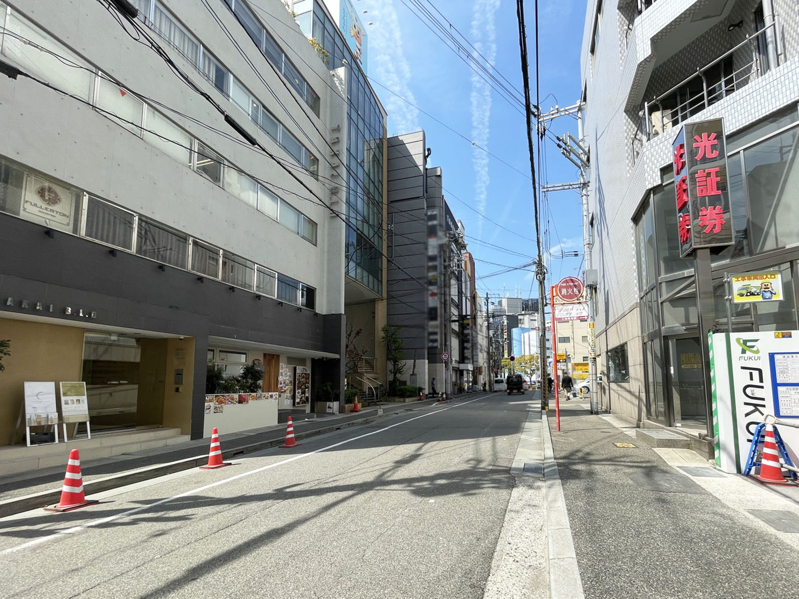 TAKAI B.L.D前面の通り