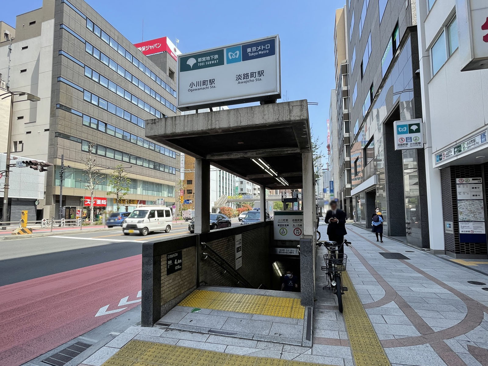 最寄りの「淡路町駅」
