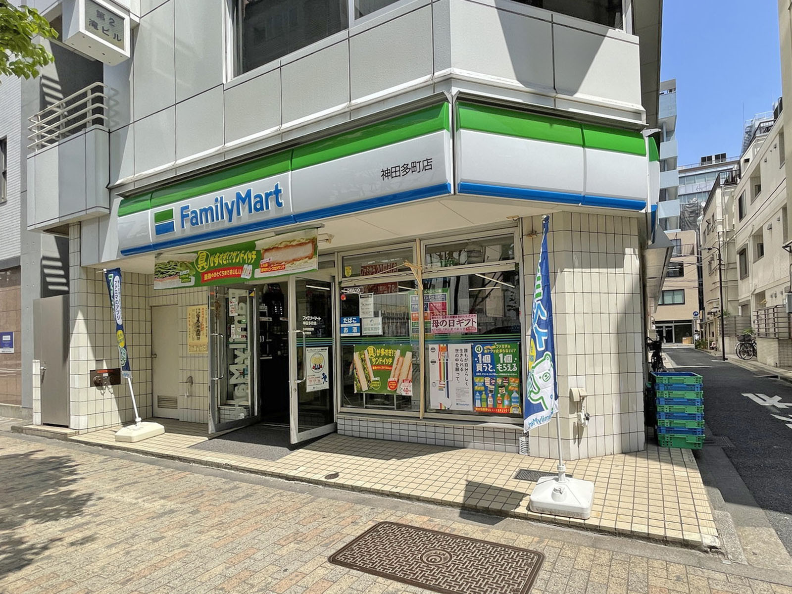 徒歩3分のファミリーマート神田多町