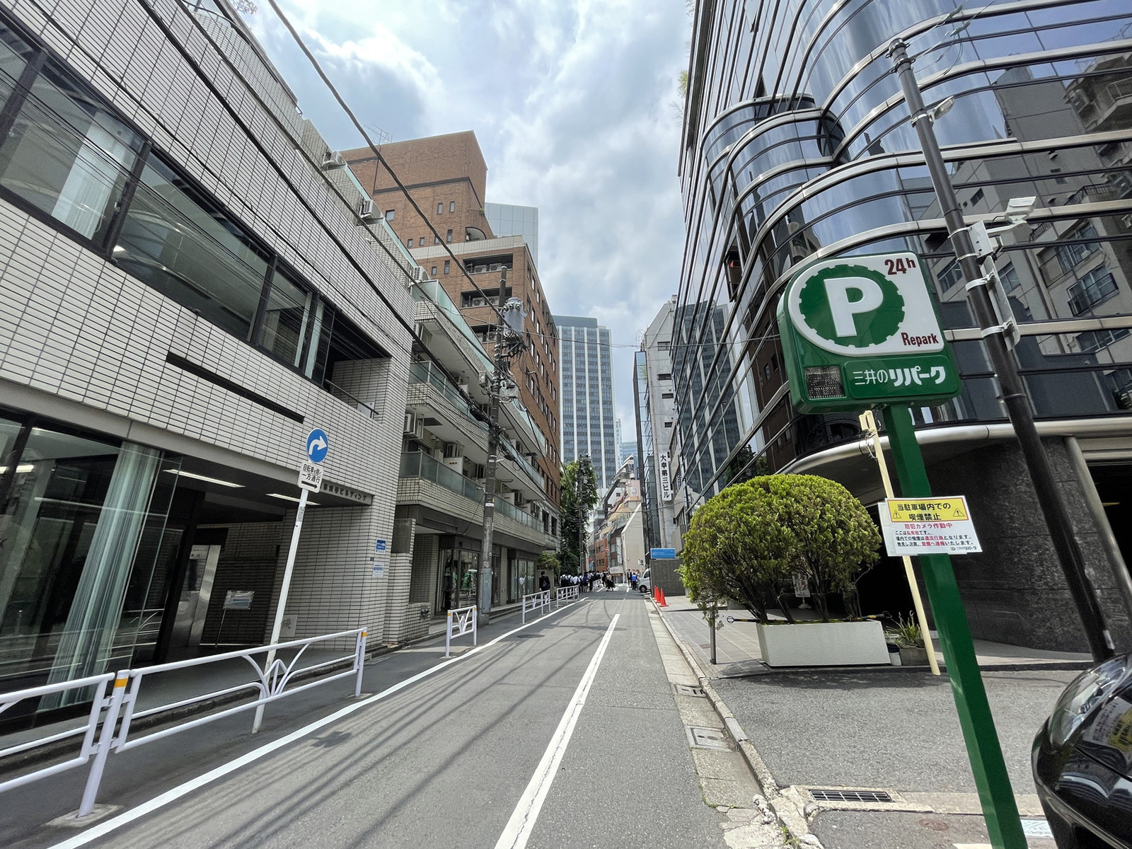 松田渋谷ビルディング前面の通り