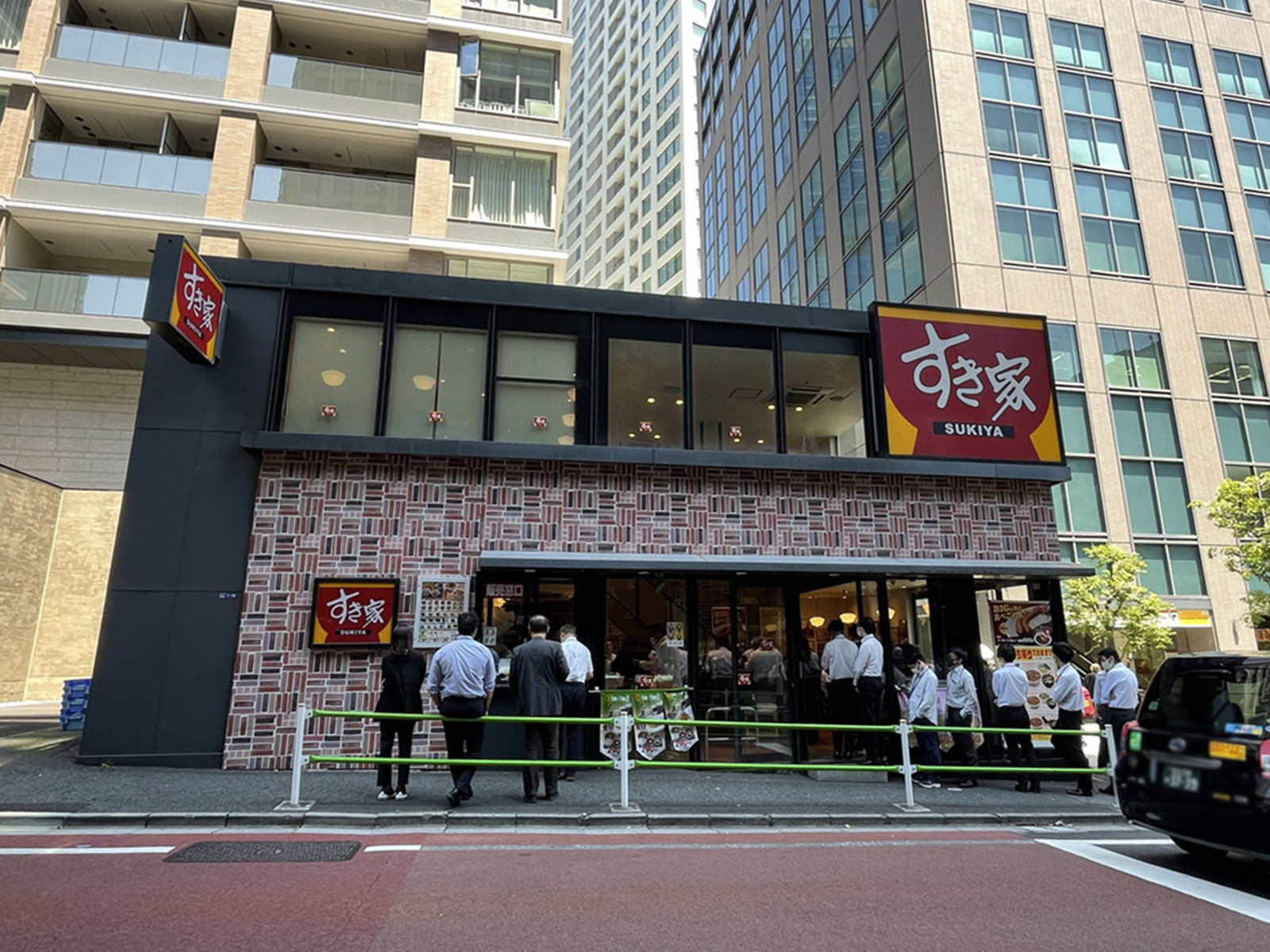 付近のすき家 虎ノ門4丁目店