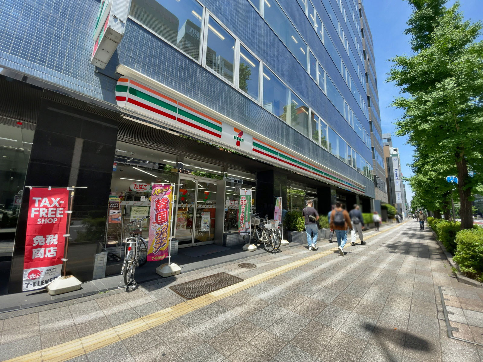 徒歩1分のセブンイレブン 台東駒形1丁目店