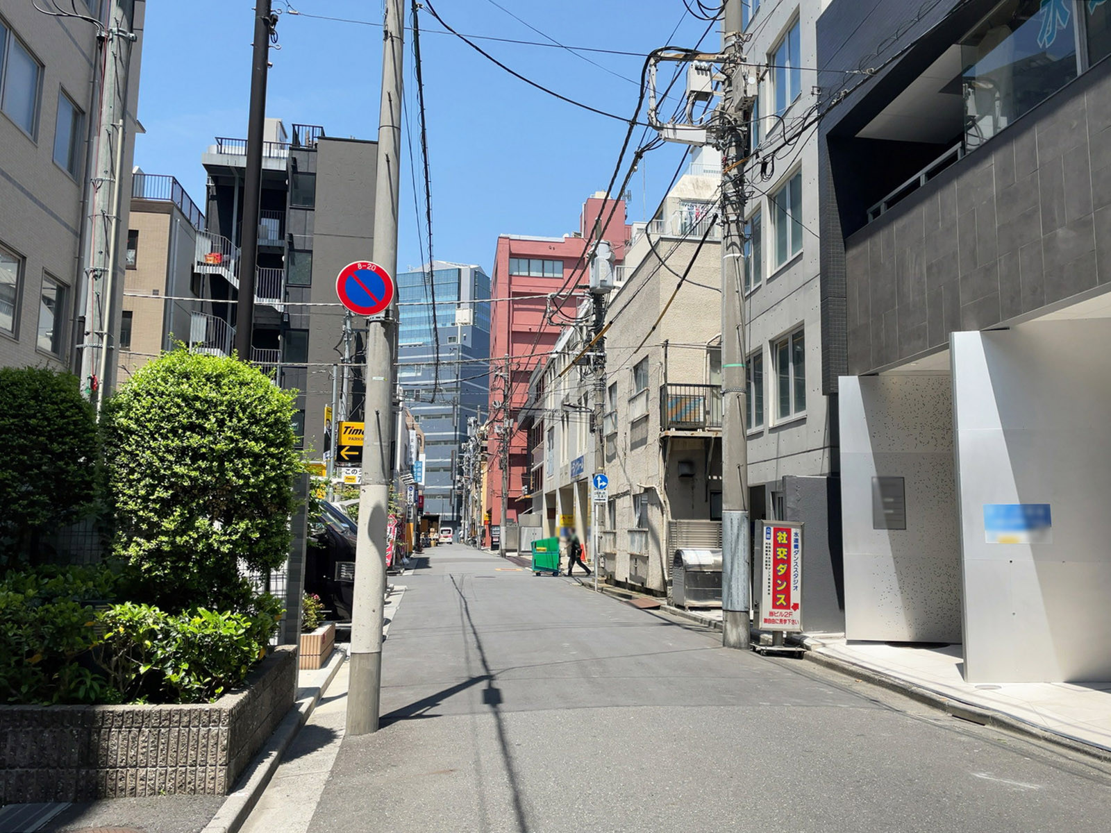 グラン水道橋前面の通り