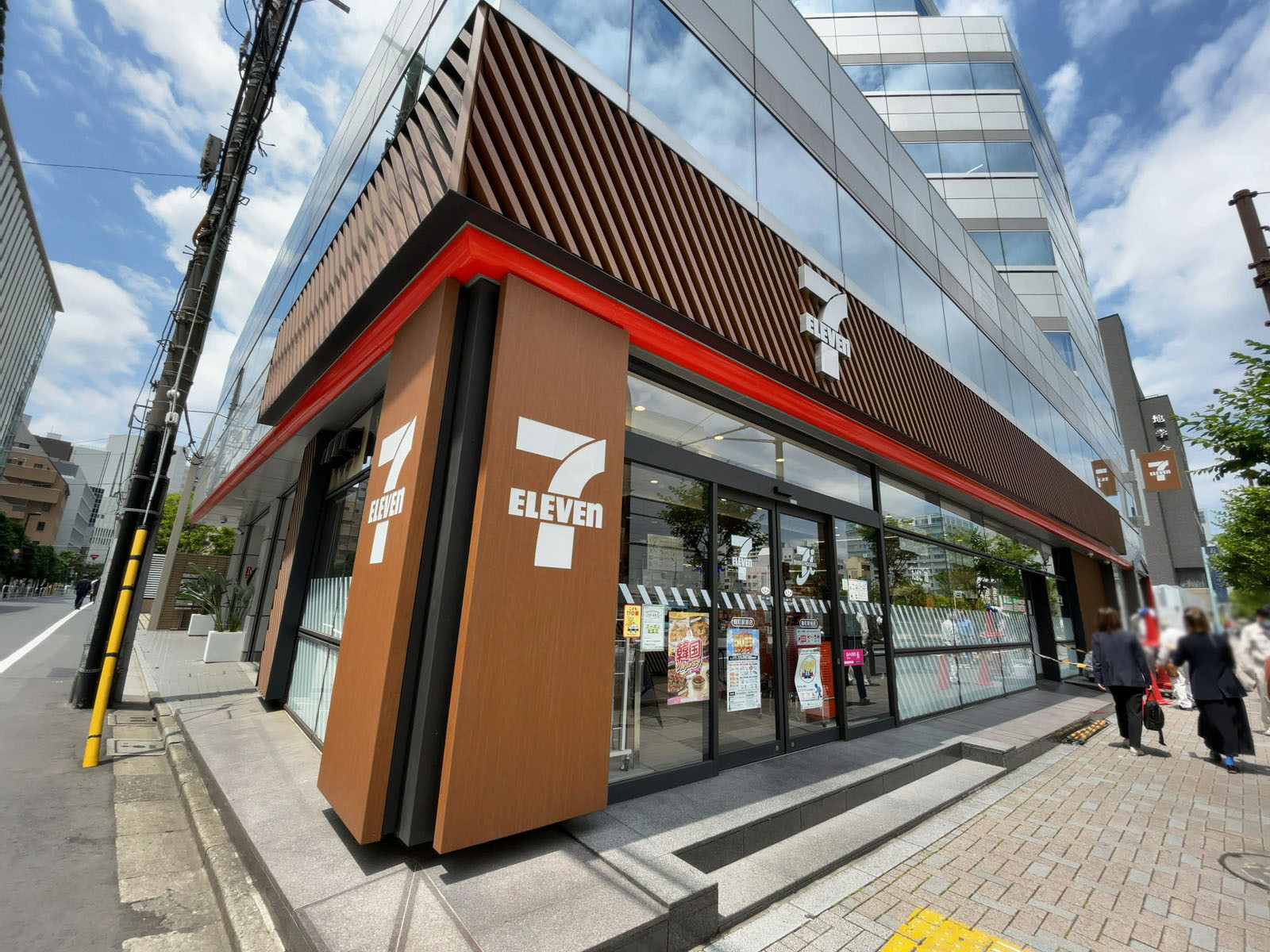 徒歩1分のセブンイレブン 麹町駅前店