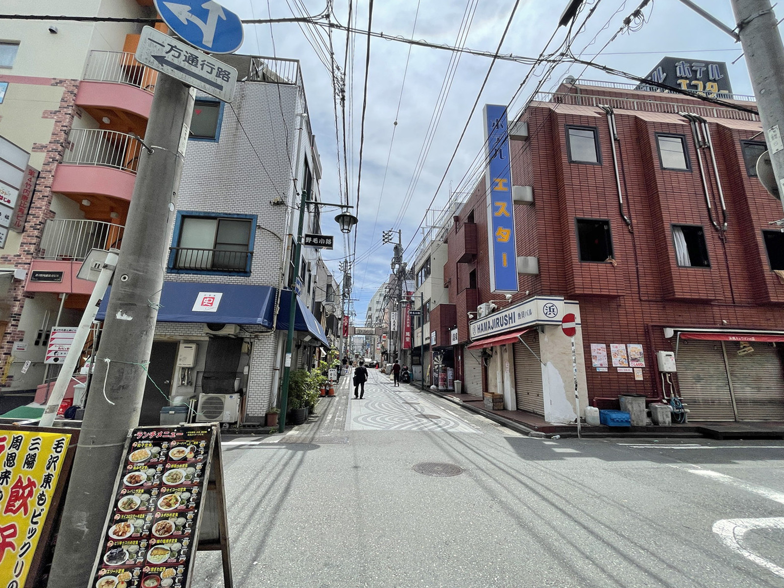 近くの野毛小路