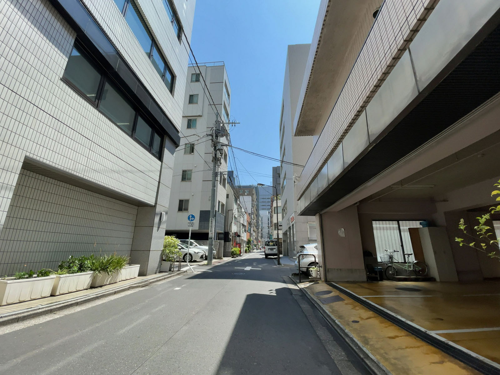 SK千代田ビル前面の通り