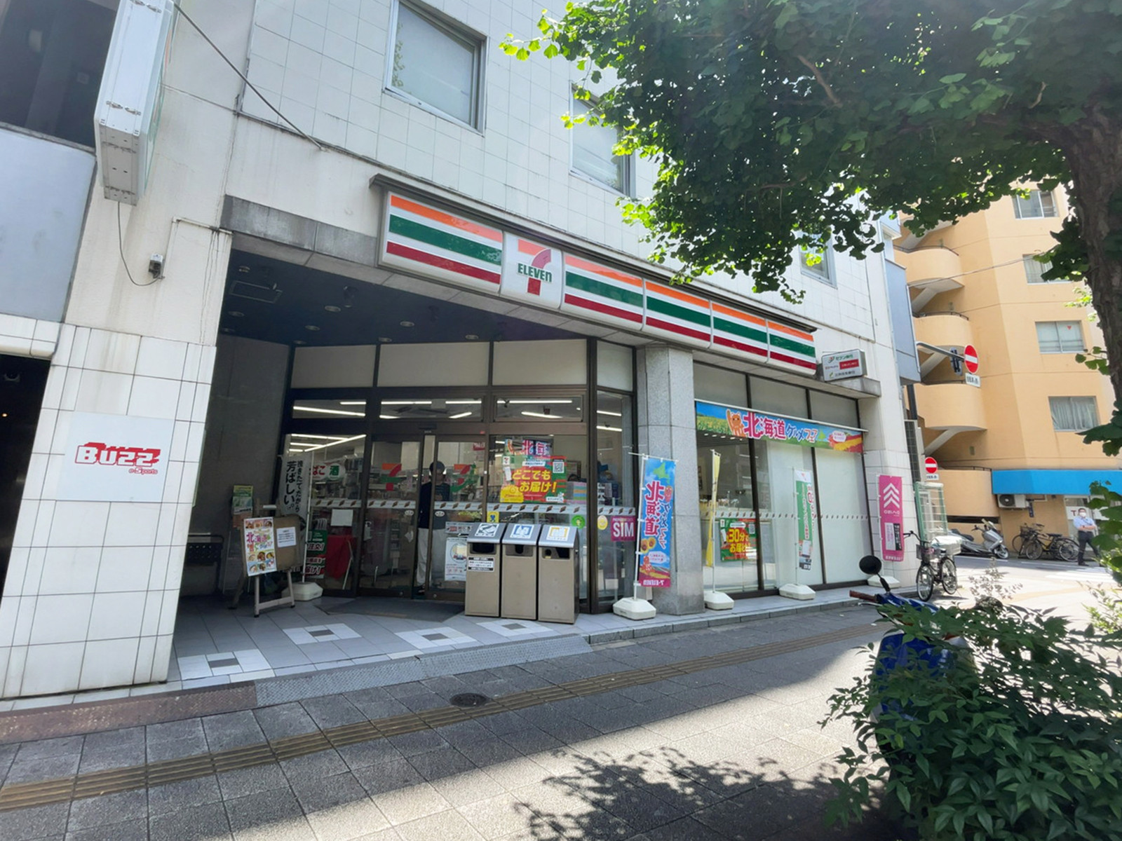 近くのセブンイレブン 台東北上野1丁目店