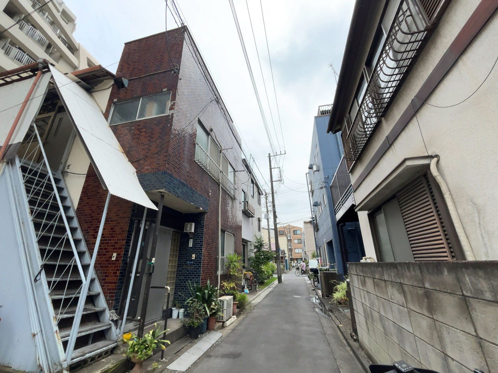 コーピアス扇橋前面の通り