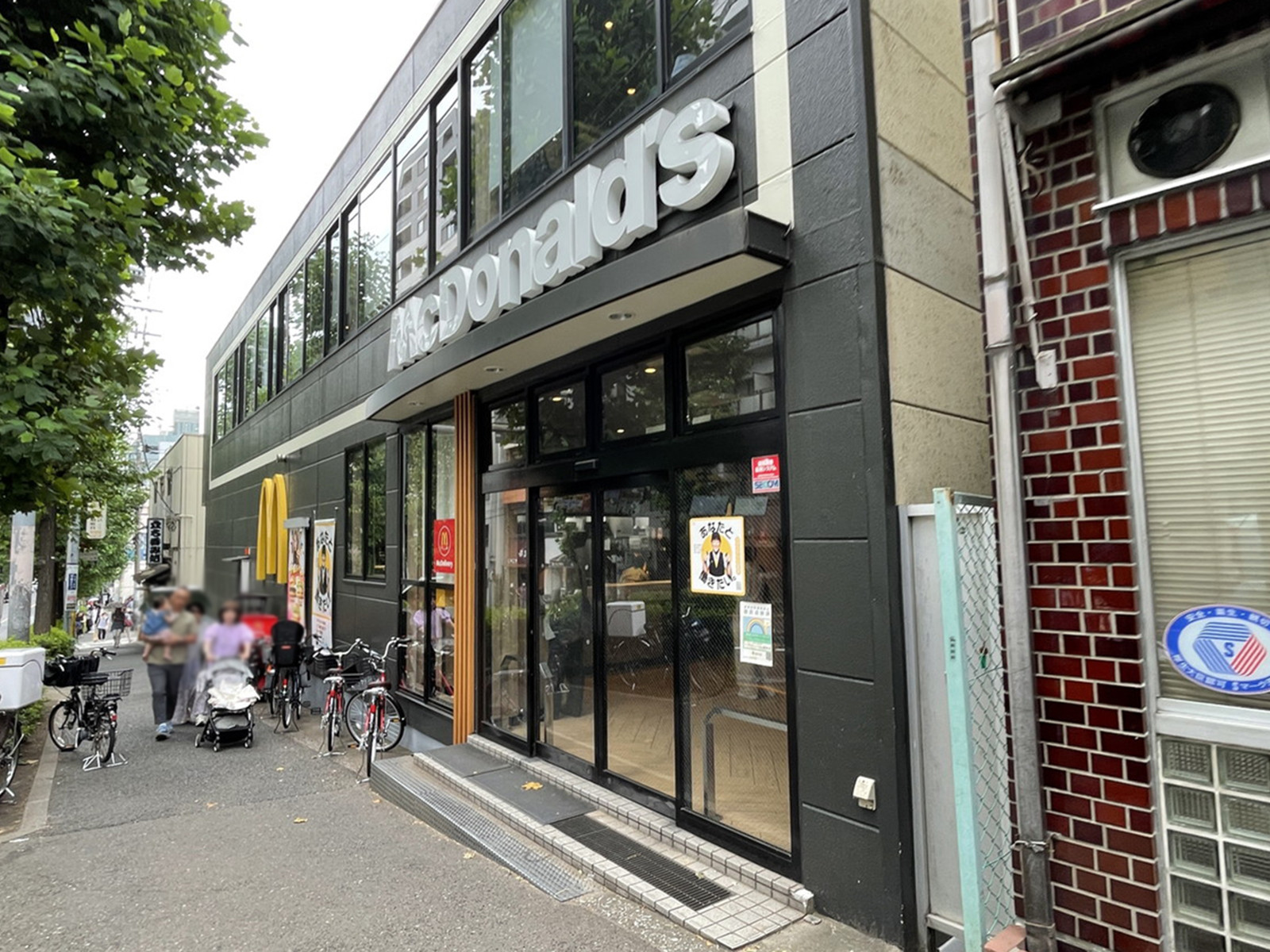 付近のマクドナルド白山駅前店