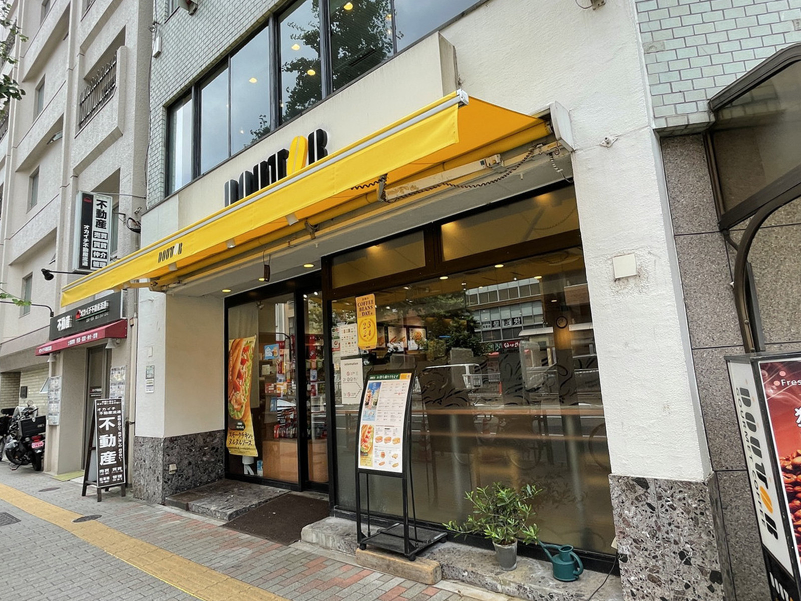 徒歩1分のドトールコーヒーショップ駒込南口店