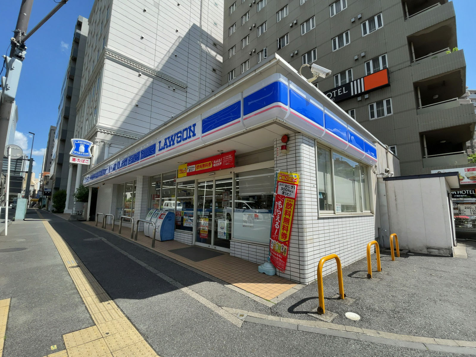 徒歩2分のローソン 本千葉店