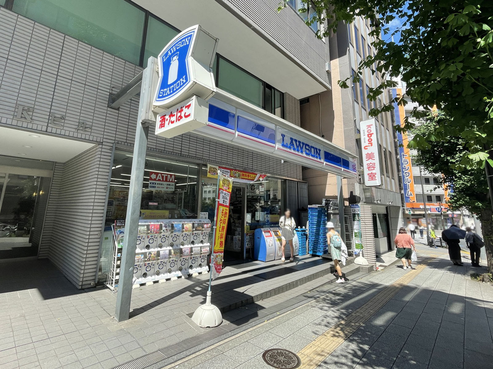 至近のローソン 神田明神店