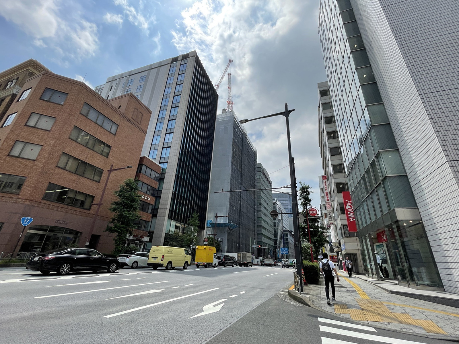 付近の中央通り