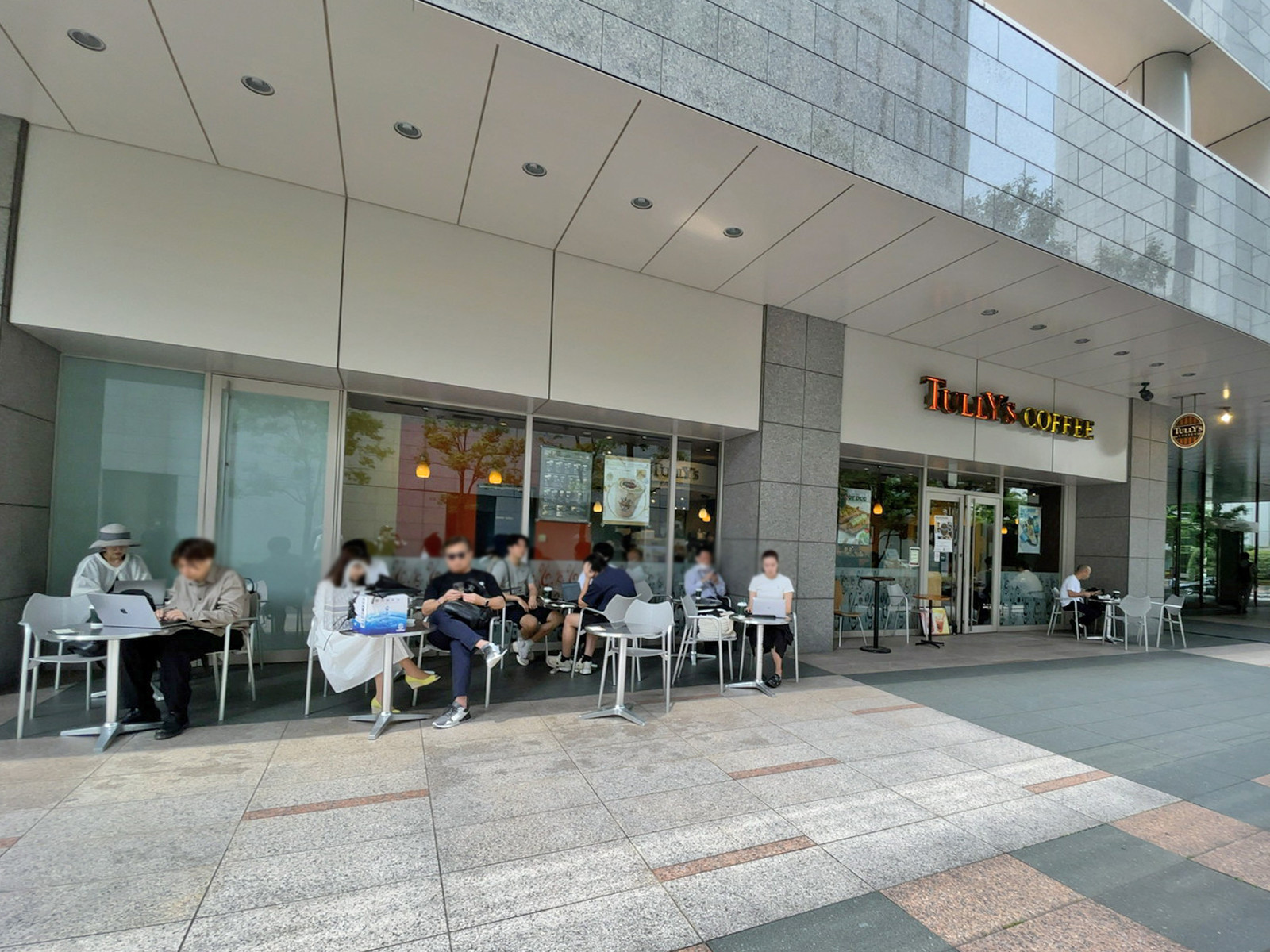 徒歩3分のタリーズコーヒーセレスティン芝三井ビルディング店