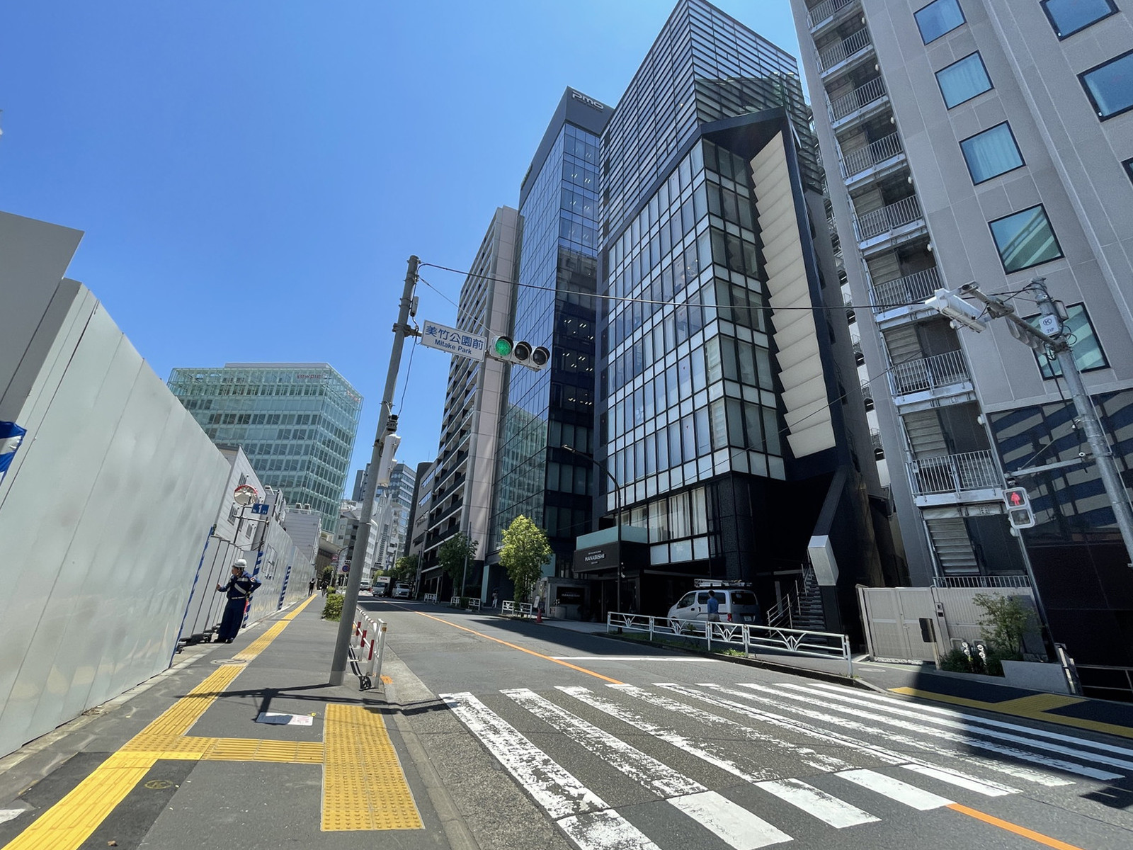 TOKYU REIT 渋谷宮下公園ビル前面の通り