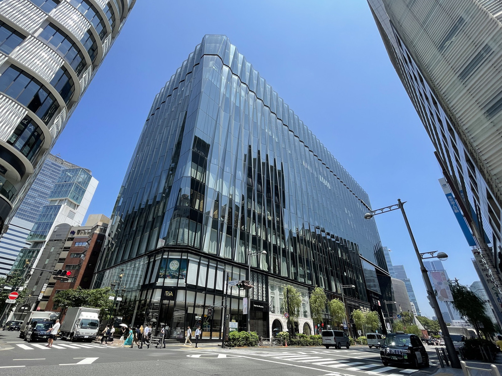 付近の東急プラザ銀座